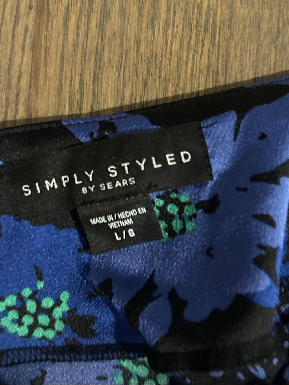 Simply Styled Floral Dolman Sleeve Wrap Dress - Picture 3 of 8